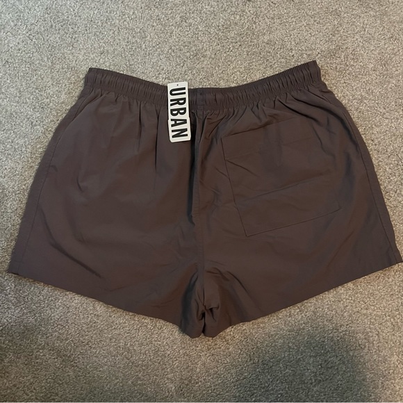 UO Elastic Waist Shorts - Picture 1 of 4
